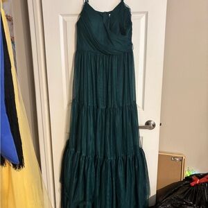 Elegant Green Maxi Dress